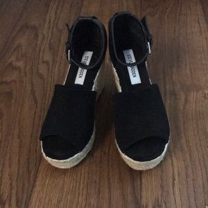 Steve Madden Wedges